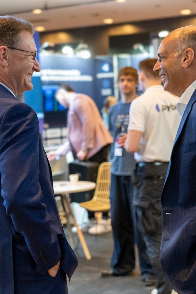 Hedera People Slider